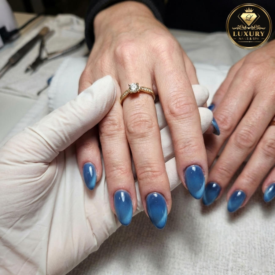 Valentine nail collection